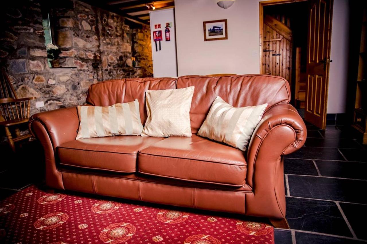 Gellifawr Woodland Retreat Hotell Pontfaen Exteriör bild